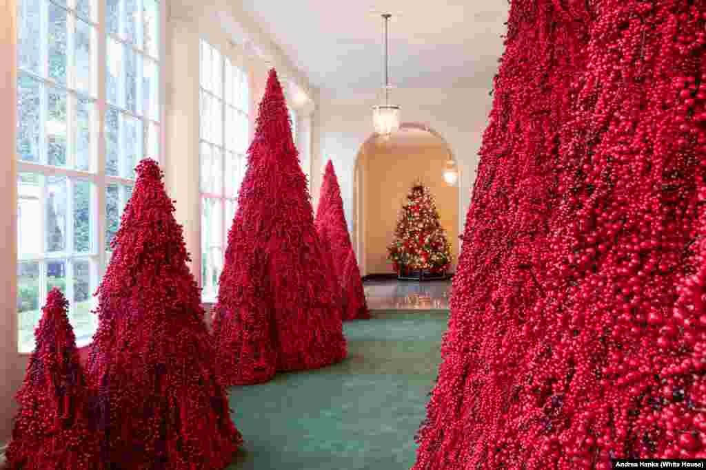 The East Colonnade of the White House is decorated for the holiday season, Nov. 26, 2018.