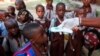 Школьница семи лет отстранена от занятий после поездки в Африку