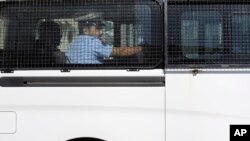 Un van transportant des prisonniers à Manama, Bahreïn, le 16 février 2016.