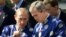 Президенти Росії і США на саміті в Шанхаї. 2001р.