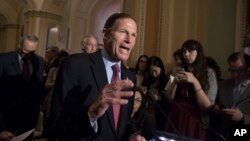 El senador demócrata, Richard Blumenthal respondió al presidente Donald Trump y le dijo que "nadie está por encima de la ley".