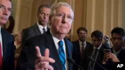 Pemimpin Mayoritas Senat Mitch McConnell di gedung Capitol, Selasa (11/7).