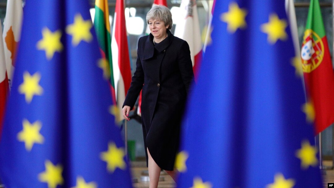 Britanska premijerka Tereza Mej dolazi na evropski samit u Brisel, 14. decembar 2017.