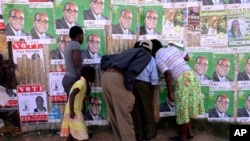 Zimbabwe Prepares for Contentious Polls