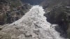 شکسته شدن بخشی از یخچال طبیعی هیمالیا در هند؛ نگرانی از مرگ ۱۵۰ نفر در این سانحه