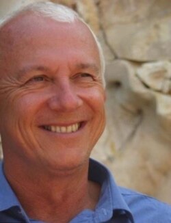 Martin Meader, With One Voice Mirrabooka Conductor. (Foto: Facebook/With One Voice Mirrabooka)