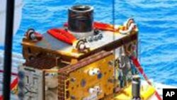 خلیج میکسکیو میں تیل کے اخراج کو روکنے کی کوششیں جاری