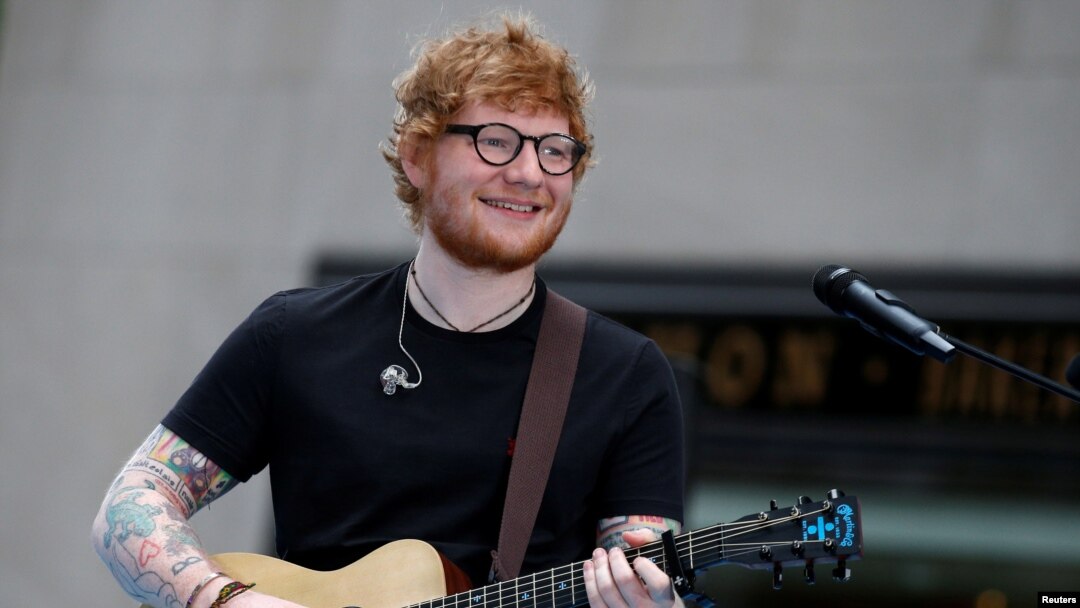 Ed Sheeran tampil di acara NBC 'Today' di New York, 16 Juni 2017