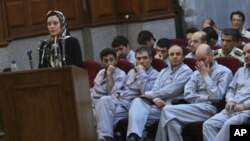 کلاوتێ ڕێس له‌ ده‌می دادگایی‌کردنی له‌ دادگایه‌کی ئێراندا، (ئه‌رشیفی وێنه‌)