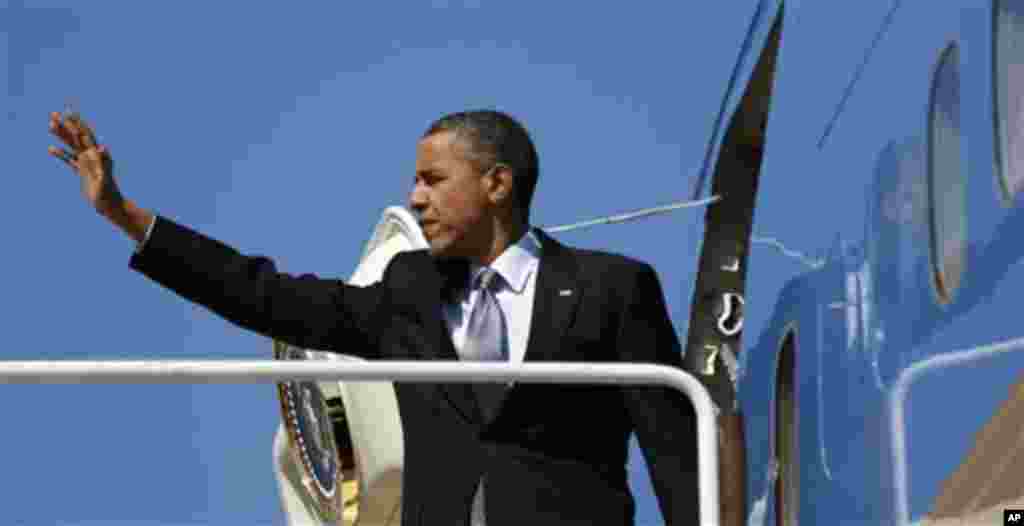 바락 오바마 미국 대통령이 다음달 선거에서 재선에 성공할 경우 북한과의 직접 대화에 나설 거라고, 오바마 선거본부 핵심 인사인 제프리 베이더 전 백악관 국가안보회의 아시아 담당 선임보좌관이 24일 밝혔다.