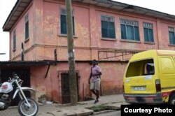 The exterior of the fake embassy in Accra, Ghana. (Photo courtesy of U.S. Department of State)