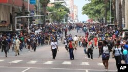 Une marche pour la paix contre la xénophobie a lieu à Durban, en Afrique du Sud, 16 avril 2015.