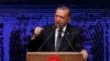 Erdogan dénonce une "guerre économique" après l’effondrement de la livre