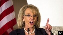 亞利桑那的女州長簡.布魯爾