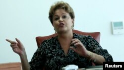 Presiden Brazil Dilma Rousseff menunda kunjungannya ke Amerika untuk memrotes spionase AS terhadap Brazil (foto: dok). 