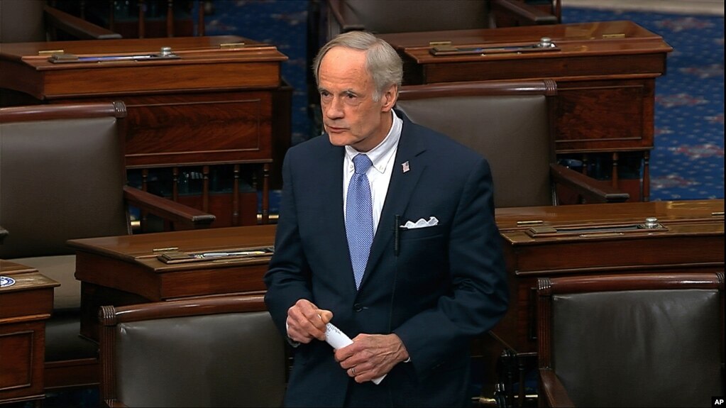资料照片：美国参议员卡珀在参议院发表讲话（2020年3月25日）(photo:VOA)