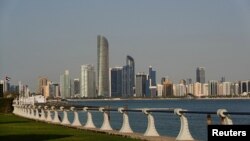 Arşîv: Abu Dhabi Skyline