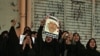 Bahraini Police Fire Tear Gas at Shi'ite Protesters, 1 Killed