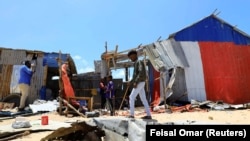 Shambulizi la Kituo cha Kijeshi lililofanywa na al-Shabaab ambapo vikosi vya Umoja wa Afrika vina makazi yake nchini Somalia, Machi 25, 2021. REUTERS/Feisal Omar