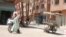 Quartier d’une banlieue ouvrière de Marrakech au Maroc, 28 avril 2008. (AP Photo/Alfred de Montesquiou)