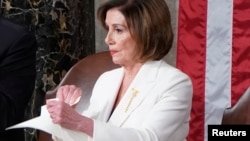 Speaker of the House Nancy Pelosi (D-CA) rips up U.S. President Donald Trump's speech following his State of the Union Address to a joint session of Congress in the House Chamber of the U.S. Capitol in Washington, U.S., February 4, 2020. REUTERS…