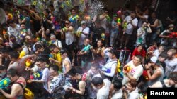 ဘန်ကောက်မြို့က Songkran သင်္ကြန် ရေကစားပွဲ (၂၀၂၃)