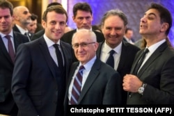 Fransa Cumhurbaşkanı Emmanuel Macron ve tarihçi Taner Akçam