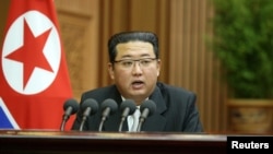 Lãnh đạo Triều Tiên Kim Jong Un phát biểu tại cuộc họp Quốc hội vào ngày 30/9/2021.