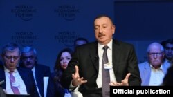 Davos forumunda çıxış edən İlham Əliyev Azərbaycanda bütün fundamental azadlıqların təmin edildiyini deyir.