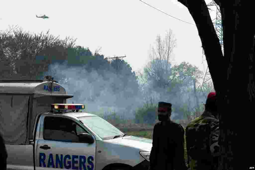 پاکستان فضائیہ کے ترجمان کا مزید کہنا ہے کہ ایئر فورس ہیڈکوارٹرز نے حادثے کی وجوہات جاننے کے لیے ایک انکوائری بورڈ تشکیل دینے کا حکم دیا ہے۔