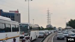 Gurgaon's roads are usually choked with a sea of vehicles, Tuesday, Sept. 21, 2015. (Photo: A. Pasricha)