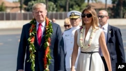 하와이에 도착한 도널드 트럼프 미국 대통령와 멜라니아 여사
