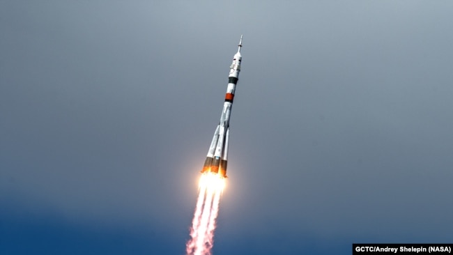 The Soyuz MS-16 lifts off from Site 31 at the Baikonur Cosmodrome in Kazakhstan Thursday, April 9, 2020 sending Expedition 63 crewmembers Chris Cassidy of NASA and Anatoly Ivanishin and Ivan Vagner of Roscosmos into orbit for a six-hour flight to the Inte