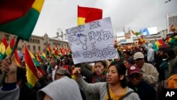 Las manifestaciones contra los resultados por las elecciones en Bolivia se han intensificado en las últimas horas. Foto AP.