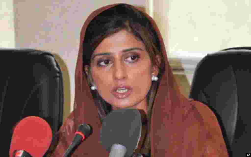 حنا رباني کهر د پاکستان د بهرنیو چارو نوی وزيره په عکسونو کې