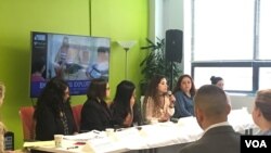 The Center for Migrant Rights hosts a discussion on exploitation of immigrant women workers, Sept.12, 2017, in Washington. The group, made of migrant workers, advocates and policy experts, discussed flaws in U.S. guest worker programs, while sharing personal stories. (A. Barros/VOA)