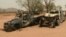 Des vestiges de véhicules de Boko Haram détruits par l'armée camerounaise en décembre 2018, à Amchide, au Cameroun, le 12 septembre 2019. ( M. Kindzeka/VOA ) 