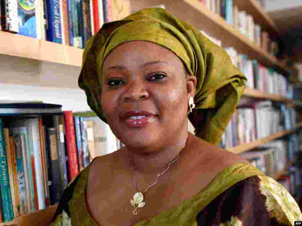 Nobel Peace Prize winner Leymah Gbowee poses in New York October 7, 2011. Ellen Johnson-Sirleaf, Africa's first freely elected female head of state, shared the $1.5 million with compatriot Leymah Gbowee, who led a "sex strike" among her efforts against Li