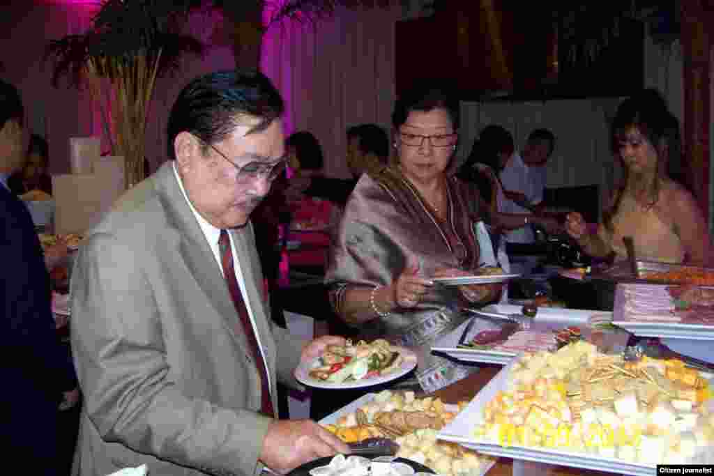 ທ່ານ ປ ຕຣີຈັນ ກໍໄດ້ມາຮ່ວມ