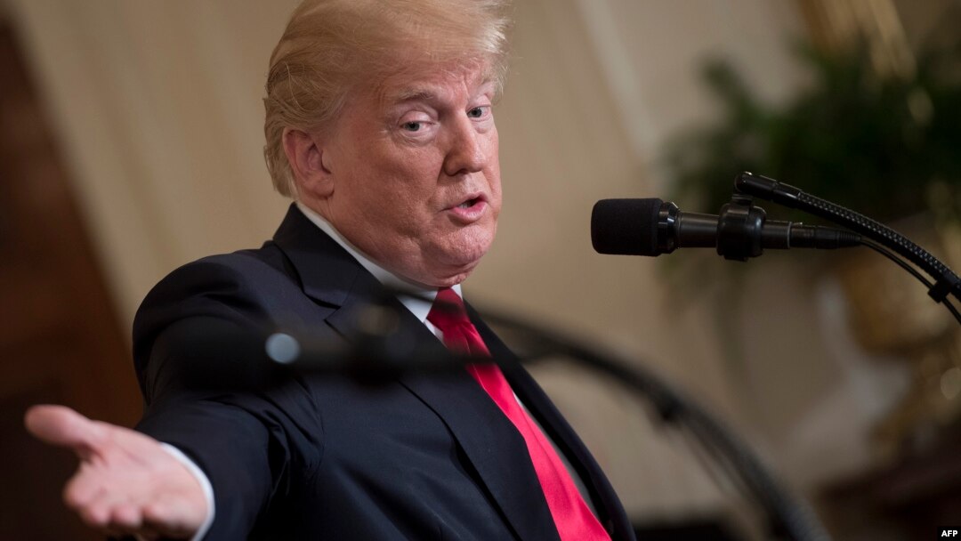 Tổng thống Trump trong buổi họp báo tại Nhà Trắng hôm 10/1.