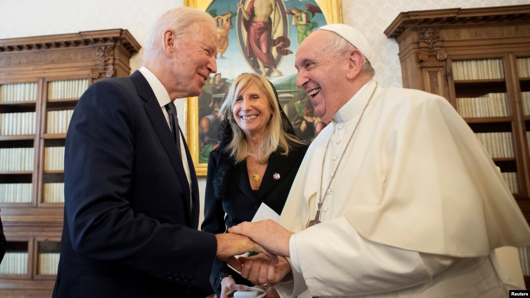 Perezida Joe Biden w'Amerika na Papa Fransisko
