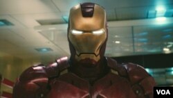 El personaje de Tony Stark sigue en el ruedo y abre las puertas a una joven amante de la ciencia. 