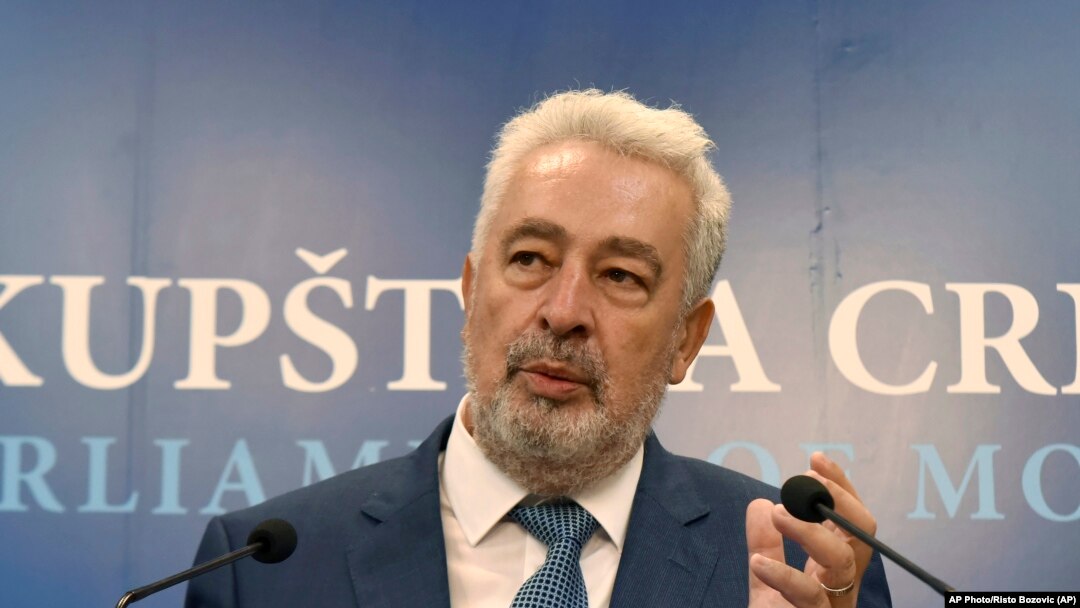 Crnogorski premijer Zdravko Krivokapić (Foto: AP/Risto Bozovic)