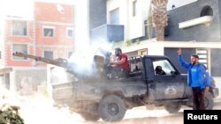 Wasu dakarun gwamnatin Firai Minista Sarraj, a birnin Tripoli a lokacin da suke kai hari