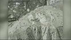 ویدیو طیاره های بی-۵۲ که آموزشگاه طالبان را هدف قرار می دهد