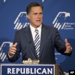 Mitt Romney speaks at the Republican Jewish Coalition annual leadership meeting, in Las Vegas (File Photo - April 2, 2011)