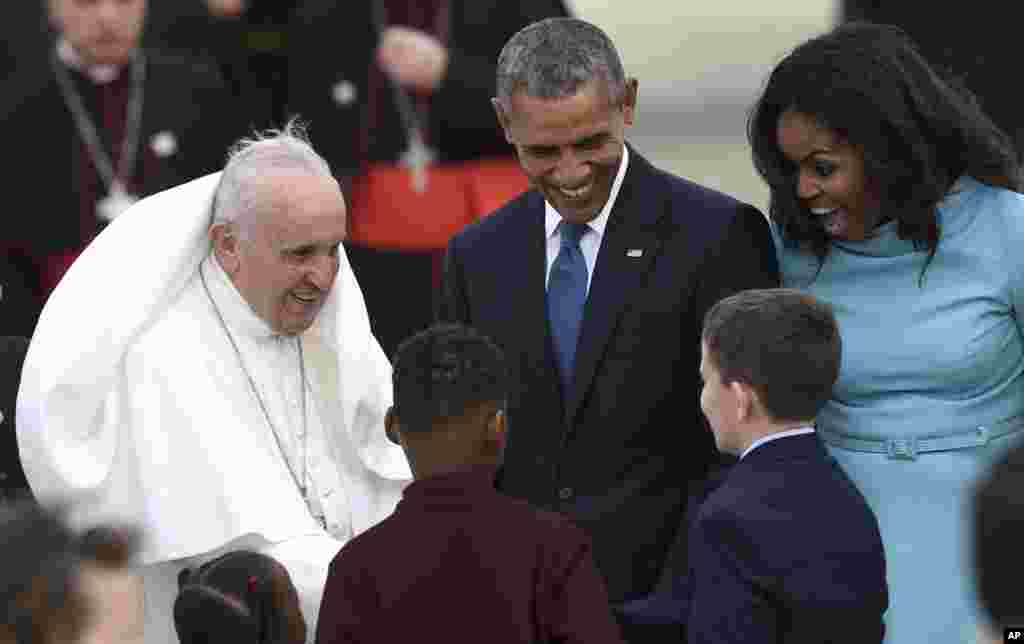APTOPIX Obama Pope