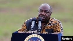 Le président gabonais Ali Bongo donne un discours à Nairobi, Kenya, le 30 avril 2016.