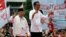 Presiden Joko Widodo dan Wakil Presiden Ma'ruf Amin ketika melakukan kampanye saat Pemilihan Presiden di Tangerang, Banten, 7 April 2019. (Foto dok: REUTERS/Willy Kurniawan)
