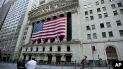 S&P Pileya Mutmaneya Darayîya Amerîka Dabezand